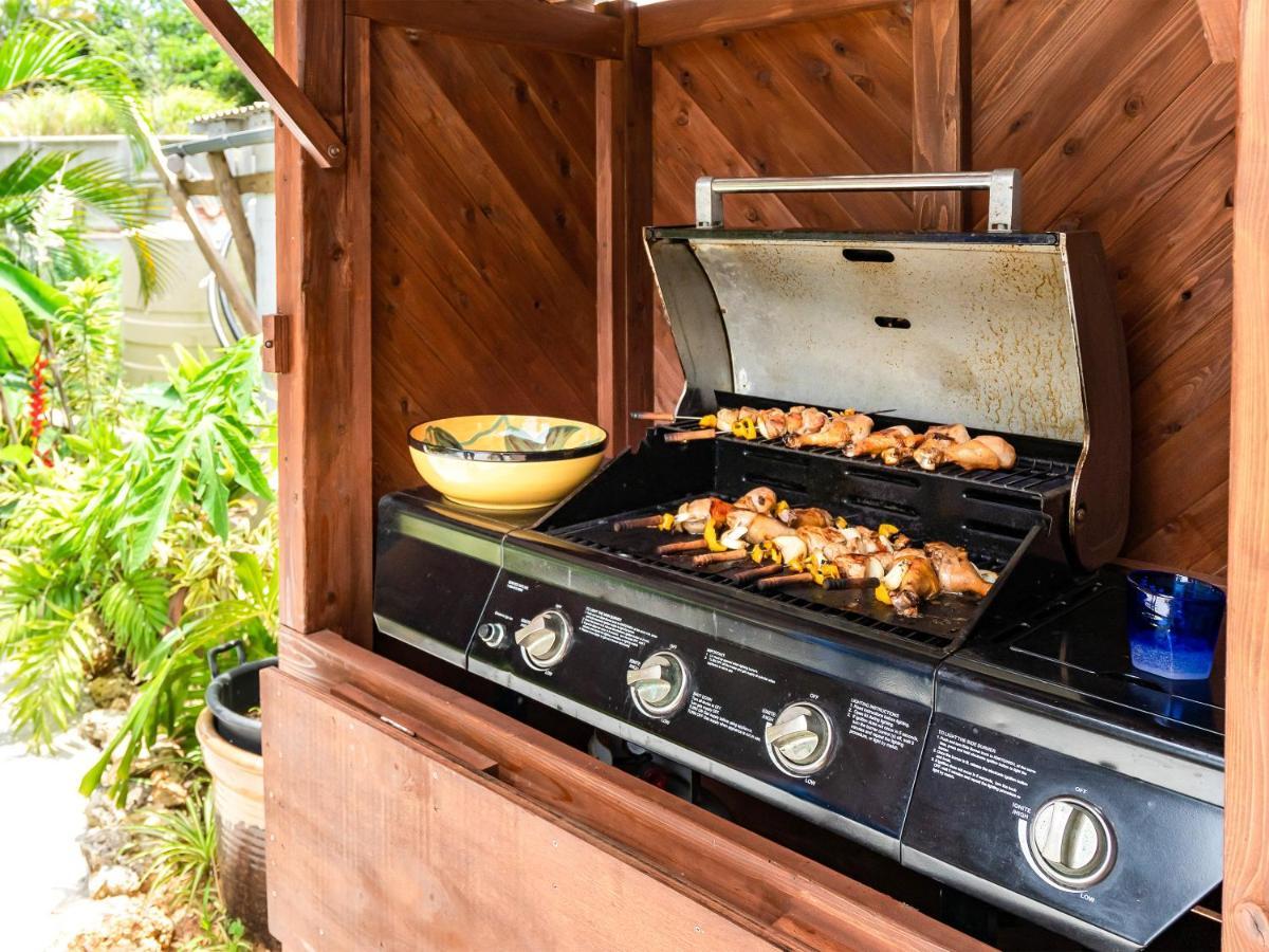 Island Breeze - Round House With Bbq - Wooden Hot Tub - Beach อนนะ ภายนอก รูปภาพ